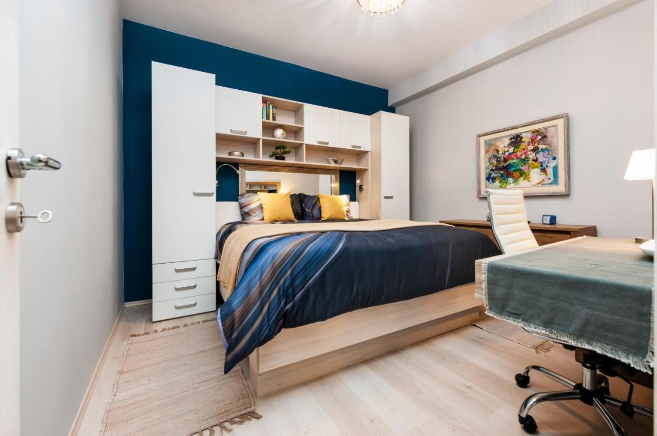 Bella Campagna - Luxury Two Bedroom Apartment Rovinj Bagian luar foto