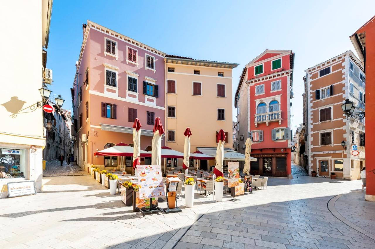 Bella Campagna - Luxury Two Bedroom Apartment Rovinj Bagian luar foto
